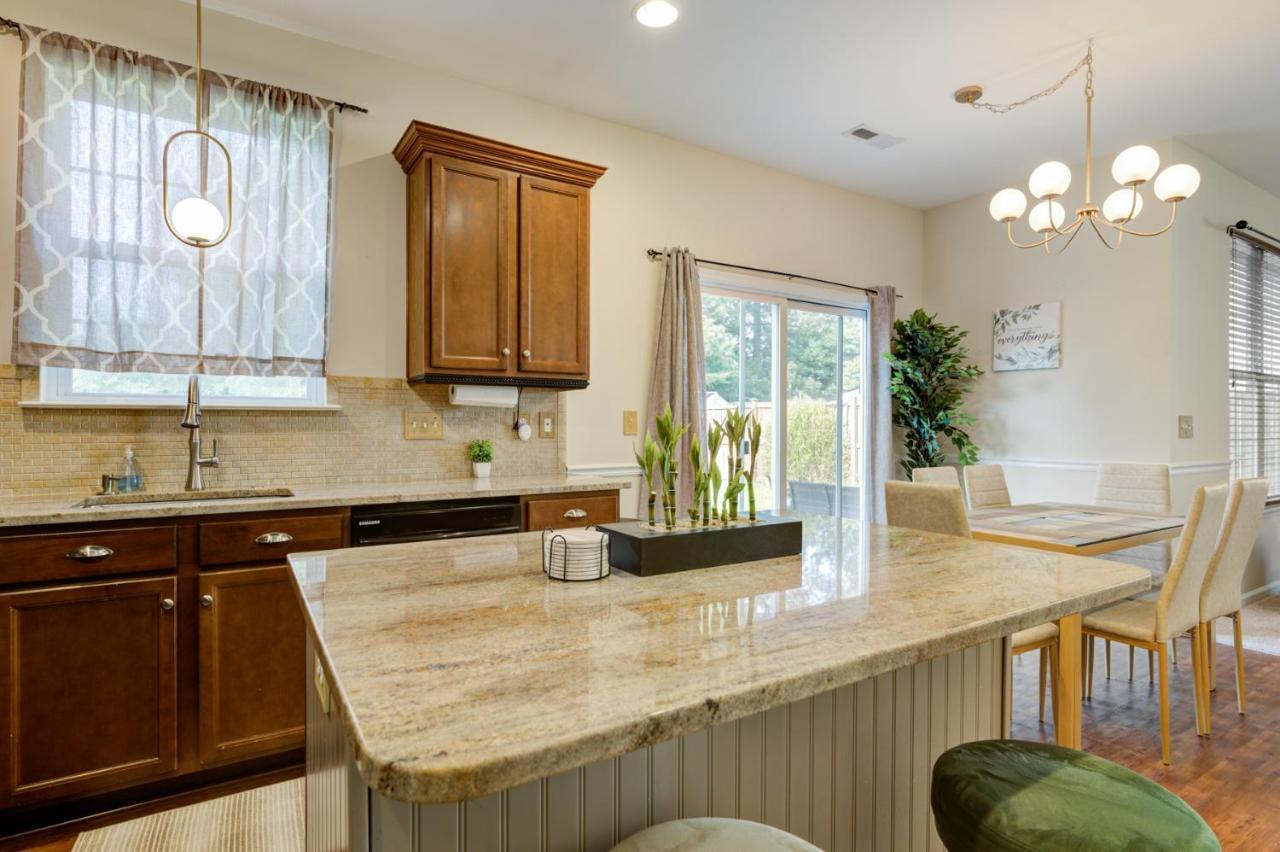 Mulberry Home With Pond View Charleston Esterno foto